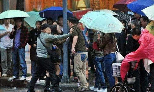 南宁小三吃瓜事件